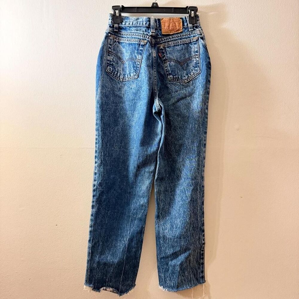 Retro 90s Vintage Levi’s 17505 Blue Raw Hem Straight Jeans